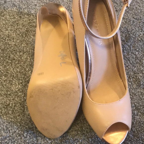 Very elegant heels barely worn - Picture 3 of 5